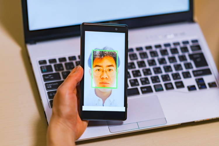 Documents shed light-weight on ID.me’s messaging to states about effective facial recognition tech
